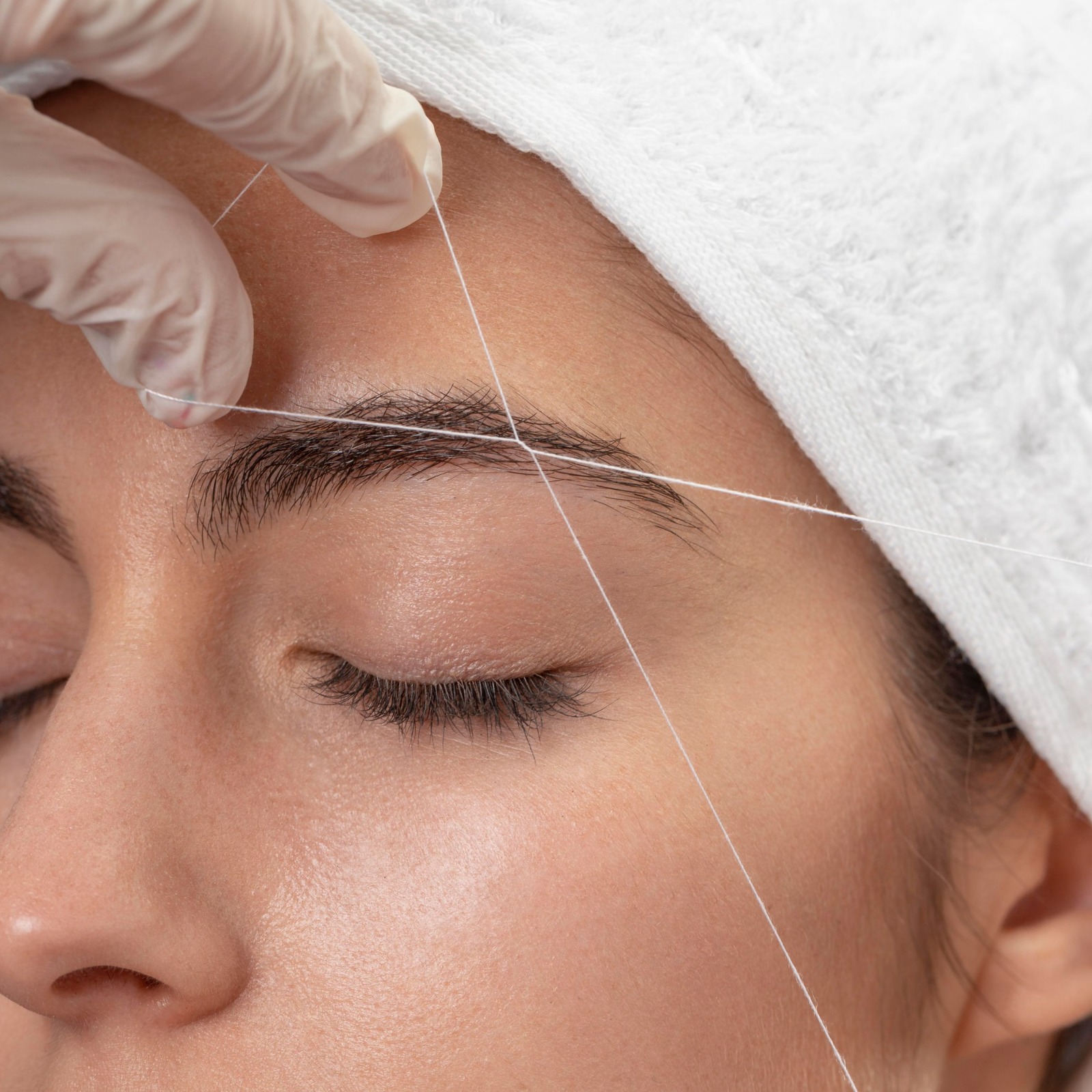 Prepaid threading and brow package visual